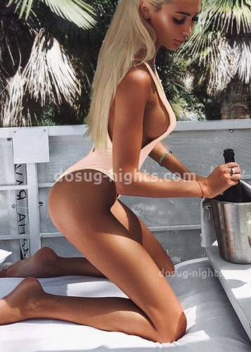 Лина, Г. Павловск